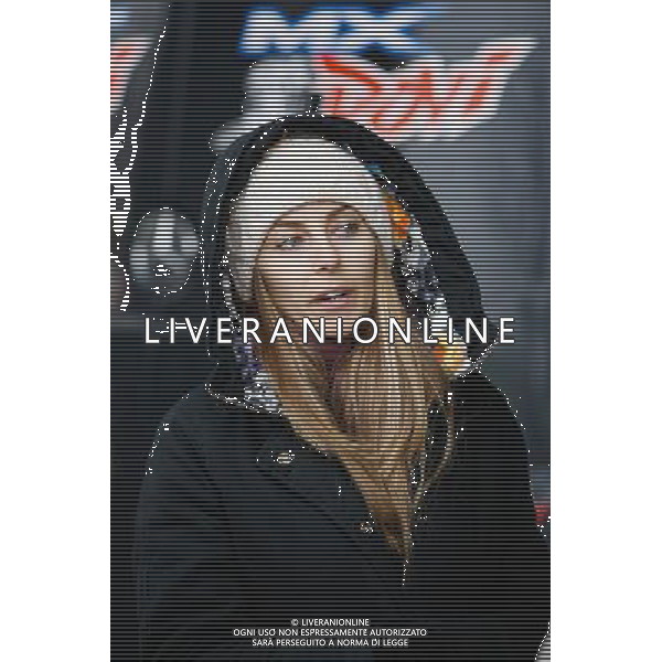 SIC DAY 2015 al Misano World Circuit 5 e 6 Dicembre, nella foto, ALESSANDRA ROSSI, FIDANZATA DI ANDREA DOVIZIOSO, DUCATI, ATTENDE IL RIENTRO AI BOX DEL FIDANZATO, ©CLAUDIO ZAMAGNI/AGENZIA ALDO LIVERANI S.A.S.