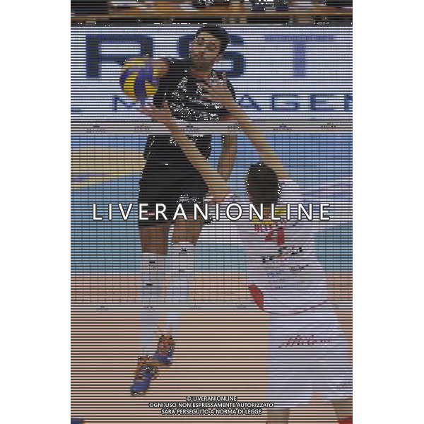 Campionato SuperLega UnipolSai - 9¡ giornata Castellanza (VA) 5-12-2015 PalaBorsani Revivre Milano vs Diatec Trentino nella foto Sole\' foto Roberto Garavaglia - ag. Aldo Liverani sas