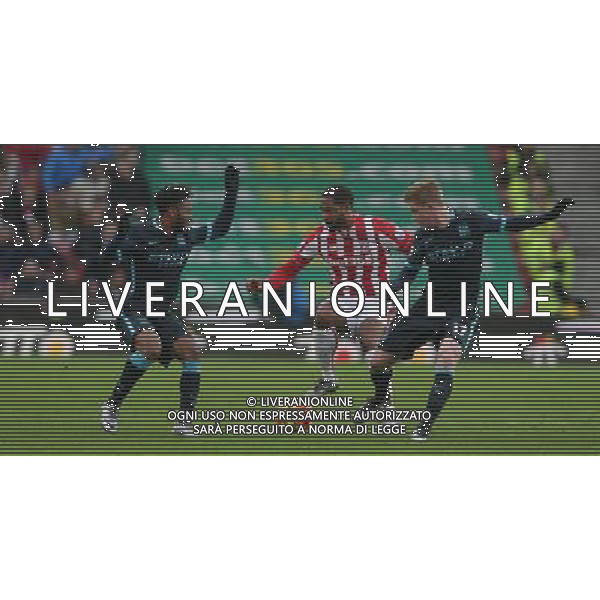 Stoke City\'s Glen Johnson battles with Manchester City\'s Kevin De Bruyne (right) and Raheem Sterling (left) Photographer Stephen White/CameraSport Football - Barclays Premiership - Stoke City v Manchester City - Saturday 5th December 2015 - Britannia Stadium - Stoke © CameraSport - 43 Linden Ave. Countesthorpe. Leicester. England. LE8 5PG - Tel: +44 (0) 116 277 4147 - admin@camerasport.com - www.camerasport.com AG ALDO LIVERANI SAS ONLY ITALY