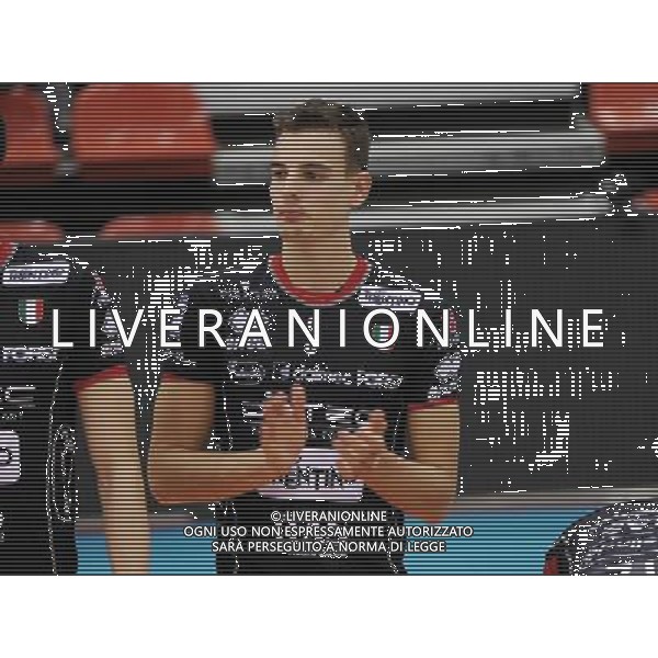 Campionato SuperLega UnipolSai - 9¡ giornata Castellanza (VA) 5-12-2015 PalaBorsani Revivre Milano vs Diatec Trentino nella foto Simone Giannelli (Trentino) foto Roberto Garavaglia - ag. Aldo Liverani sas