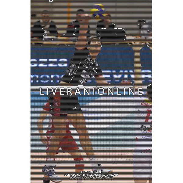 Campionato SuperLega UnipolSai - 9¡ giornata Castellanza (VA) 5-12-2015 PalaBorsani Revivre Milano vs Diatec Trentino nella foto Mitar Djuric (Trentino) foto Roberto Garavaglia - ag. Aldo Liverani sas
