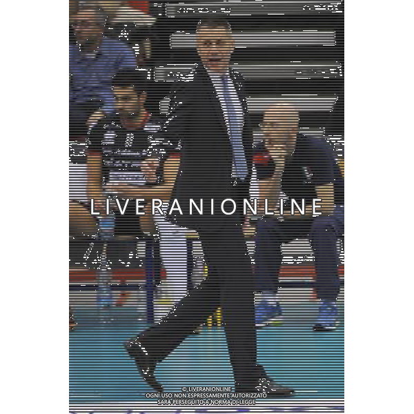 Campionato SuperLega UnipolSai - 9¡ giornata Castellanza (VA) 5-12-2015 PalaBorsani Revivre Milano vs Diatec Trentino nella foto Radostin Stoytchev allenatore Trentino foto Roberto Garavaglia - ag. Aldo Liverani sas