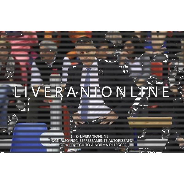 Campionato SuperLega UnipolSai - 9¡ giornata Castellanza (VA) 5-12-2015 PalaBorsani Revivre Milano vs Diatec Trentino nella foto Radostin Stoytchev allenatore Trentino foto Roberto Garavaglia - ag. Aldo Liverani sas