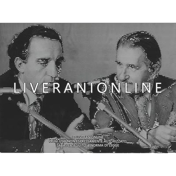 Paolo Pillitteri politico e giornalista italiano - Retrospettiva (Sindaco di Milano dal 1987 al 1992) nella foto con Aldo Aniasi nel 1988 ©Archivio/AGENZIA ALDO LIVERANI SAS