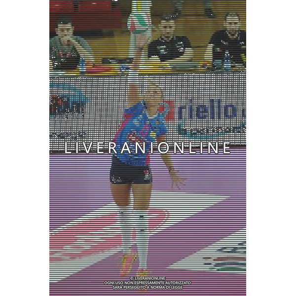 Campionato Serie A1 Master Group Sport - 10¡ giornata Novara 6-12-2015 Pala Igor Gorgonzola Igor Gorgonzola Novara vs Unendo Yamamay Busto Arsizio nella foto Noemi Signorile (Novara) foto Roberto Garavaglia - ag. Aldo Liverani sas