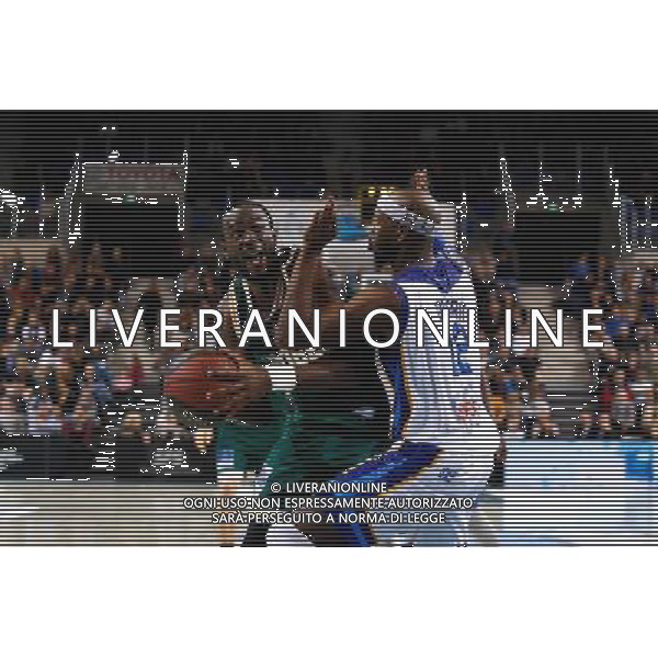 Mamoutou Diarra / Nobel Boungou Colo - 05.12.2015 - Antibes / Limoges - 11e journee Pro A Photo : Sebastien Nogier / Icon Sport AG ALDO LIVERANI SAS ONLY ITALY