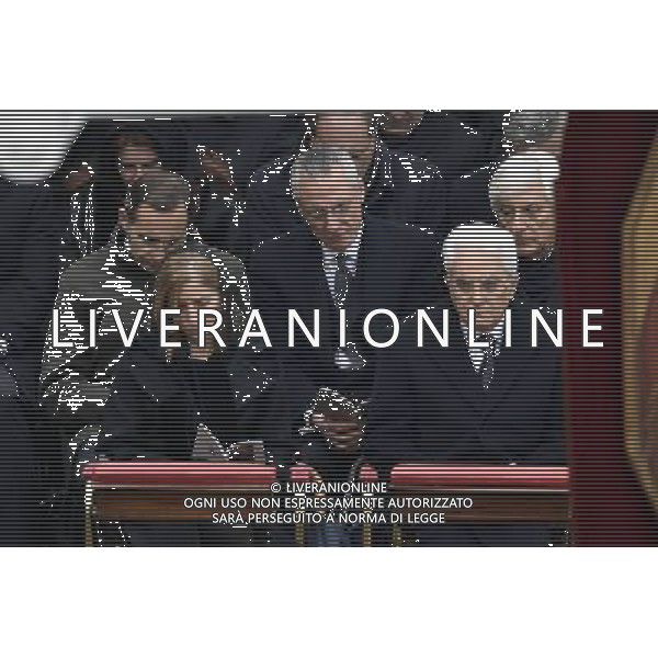 Santa Messa per l\'apertura del Giubileo straordinario della Misericordia presieduta Sua Santita\' Papa Francesco in Piazza San Pietro Citta\' del Vaticano Roma 08 dicembre 2015 nella foto il Presidente della Repubblica Sergio Mattarella con la figlia Laura ©Corradetti / Agenzia Aldo Liverani Sas