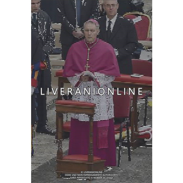 Santa Messa per l\'apertura del Giubileo straordinario della Misericordia presieduta Sua Santita\' Papa Francesco in Piazza San Pietro Citta\' del Vaticano Roma 08 dicembre 2015 nella foto padre Georg GÃ¤nswein l\'ex consigliere di papa Benedetto XVI Â©Corradetti / Agenzia Aldo Liverani Sas