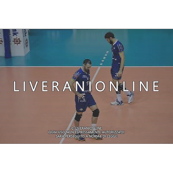 Deception Jacopo Massari / Davide Saitta - 08.12.2015 - Paris Volley / Dynamo Moscou - Ligue des Champions Photo : Anthony Dibon / Icon Sport AG ALDO LIVERANI SAS ONLY ITALY