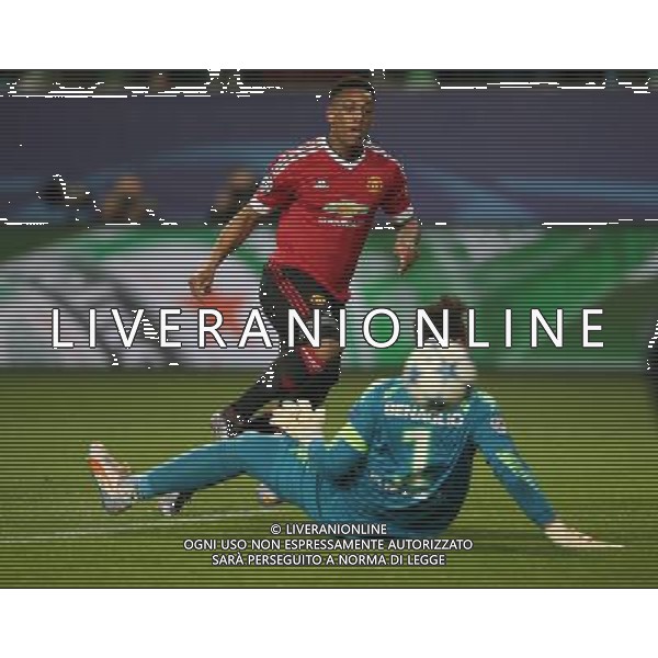 firo Fu§ball,Fussball, 08.12.2015 Uefa Champions League VfL Wolfsburg - Manchester United Tor zum 0.1 durch Anthony Martial gegen Diego Benaglio $worldrightsEs gelten unsere AGB, einsehbar auf www.firosportphoto.de copyright by firo sportphoto: Coesfelder Str.207 48249 DŸlmen www.firosportphoto.de mail@firosportphoto.de (V o l k s b a n k B o c h u m - W i t t e n ) BLZ.: 430 601 29 Kt. Nr.: 341 117 100 Tel:Ê 02594 - 9916004 Fax:Ê02594 - 9916005 AG ALDO LIVERANI SAS ONLY ITALY