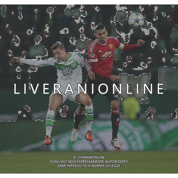 firo Fu§ball,Fussball, 08.12.2015 Uefa Champions League VfL Wolfsburg - Manchester United zweikampf julian draxler gegen Chris Smalling $worldrightsEs gelten unsere AGB, einsehbar auf www.firosportphoto.de copyright by firo sportphoto: Coesfelder Str.207 48249 DŸlmen www.firosportphoto.de mail@firosportphoto.de (V o l k s b a n k B o c h u m - W i t t e n ) BLZ.: 430 601 29 Kt. Nr.: 341 117 100 Tel:Ê 02594 - 9916004 Fax:Ê02594 - 9916005 AG ALDO LIVERANI SAS ONLY ITALY