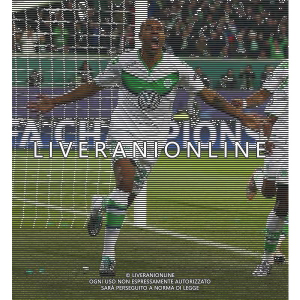 firo : 08.12.2015, 08. december 2015 Fu§ball, Champions League ,Saison 2015/2016, VFL Wolfsburg - Manchester jubel, Torjubel, Wolfsburg, Naldo nach dem Tor zum 1-1 $worldrights,Es gelten unsere AGB, einsehbar auf www.firosportphoto.de, copyright by firo sportphoto: Coesfelder Str. 207 D-48249 DŸlmen www.firosportphoto.de mail@firosportphoto.de (V o l k s b a n k B o c h u m - W i t t e n ) BLZ.: 430 601 29 Kt. Nr.: 341 117 100 Tel:Ê +49-2594-9916004 Fax:Ê+49-2594-9916005 AG ALDO LIVERANI SAS ONLY ITALY