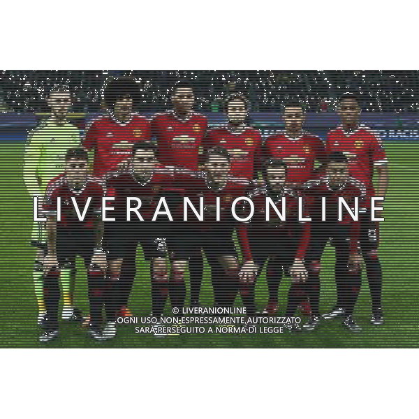 firo : 08.12.2015, 08. december 2015 Fu§ball, Champions League ,Saison 2015/2016, VFL Wolfsburg - Manchester United Manchester, Mannschaftsfoto $worldrights,Es gelten unsere AGB, einsehbar auf www.firosportphoto.de, copyright by firo sportphoto: Coesfelder Str. 207 D-48249 DŸlmen www.firosportphoto.de mail@firosportphoto.de (V o l k s b a n k B o c h u m - W i t t e n ) BLZ.: 430 601 29 Kt. Nr.: 341 117 100 Tel:Ê +49-2594-9916004 Fax:Ê+49-2594-9916005 AG ALDO LIVERANI SAS ONLY ITALY
