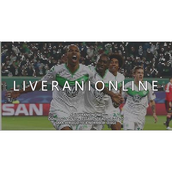 firo : 08.12.2015, 08. december 2015 Fu§ball, Champions League ,Saison 2015/2016, VFL Wolfsburg - Manchester United Wolfsburg, Jubel, Torjubel, nach dem Tor zum 1-1, Naldo, Dante, Kruse $worldrights,Es gelten unsere AGB, einsehbar auf www.firosportphoto.de, copyright by firo sportphoto: Coesfelder Str. 207 D-48249 DŸlmen www.firosportphoto.de mail@firosportphoto.de (V o l k s b a n k B o c h u m - W i t t e n ) BLZ.: 430 601 29 Kt. Nr.: 341 117 100 Tel:Ê +49-2594-9916004 Fax:Ê+49-2594-9916005 AG ALDO LIVERANI SAS ONLY ITALY