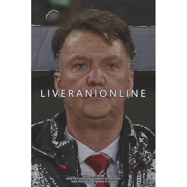 firo : 08.12.2015, 08. december 2015 Fu§ball, Champions League ,Saison 2015/2016, VFL Wolfsburg - Manchester United (3-2) Manchester, Trainer, head coach, Louis van Gaal, Portrait $worldrights,Es gelten unsere AGB, einsehbar auf www.firosportphoto.de, copyright by firo sportphoto: Coesfelder Str. 207 D-48249 DŸlmen www.firosportphoto.de mail@firosportphoto.de (V o l k s b a n k B o c h u m - W i t t e n ) BLZ.: 430 601 29 Kt. Nr.: 341 117 100 Tel:Ê +49-2594-9916004 Fax:Ê+49-2594-9916005 AG ALDO LIVERANI SAS ONLY ITALY