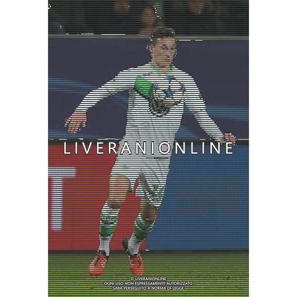 firo : 08.12.2015, 08. december 2015 Fu§ball, Champions League ,Saison 2015/2016, VFL Wolfsburg - Manchester United (3-2) Wolfsburg, Julian Draxler, EInzelaktion, single action $worldrights,Es gelten unsere AGB, einsehbar auf www.firosportphoto.de, copyright by firo sportphoto: Coesfelder Str. 207 D-48249 DŸlmen www.firosportphoto.de mail@firosportphoto.de (V o l k s b a n k B o c h u m - W i t t e n ) BLZ.: 430 601 29 Kt. Nr.: 341 117 100 Tel:Ê +49-2594-9916004 Fax:Ê+49-2594-9916005 AG ALDO LIVERANI SAS ONLY ITALY