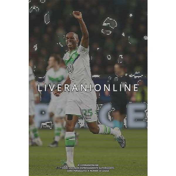 firo : 08.12.2015, 08. december 2015 Fu§ball, Champions League ,Saison 2015/2016, VFL Wolfsburg - Manchester United (3-2) Wolfsburg, Jubel, Torjubel, jubilation, nach dem Tor zum 3-2, after goal, Naldo $worldrights,Es gelten unsere AGB, einsehbar auf www.firosportphoto.de, copyright by firo sportphoto: Coesfelder Str. 207 D-48249 DŸlmen www.firosportphoto.de mail@firosportphoto.de (V o l k s b a n k B o c h u m - W i t t e n ) BLZ.: 430 601 29 Kt. Nr.: 341 117 100 Tel:Ê +49-2594-9916004 Fax:Ê+49-2594-9916005 AG ALDO LIVERANI SAS ONLY ITALY
