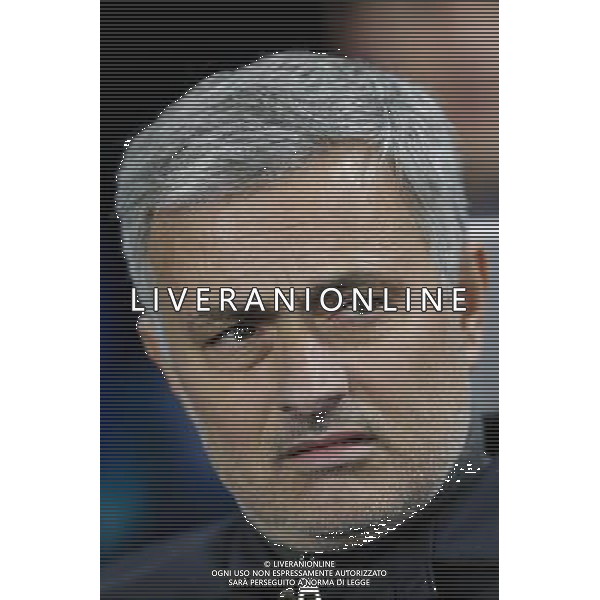 Chelsea manager Jose Mourinho before kick off Photographer Craig Mercer/CameraSport Football - UEFA Champions League Group G - Chelsea v FC Porto - Stamford Bridge - London - © CameraSport - 43 Linden Ave. Countesthorpe. Leicester. England. LE8 5PG - Tel: +44 (0) 116 277 4147 - admin@camerasport.com - www.camerasport.com AG ALDO LIVERANI SAS ONLY ITALY