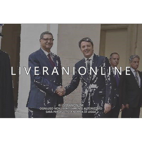  / AG. Aldo LiveraniRoma - 11.12.2015 - Palazzo Chigi - Il Presidente del Consiglio dei Ministri Matteo Renzi riceve il primo ministro della Repubblica tunisina Habib Essid / AG. Aldo Liverani