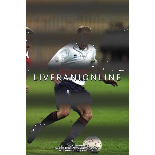 PIACENZA,19-09-01 DFP/GIORGIO RAVEZZANI PIACENZA-GENOA: GENNARO RUOTOLO AG ALDO LIVERANI SAS