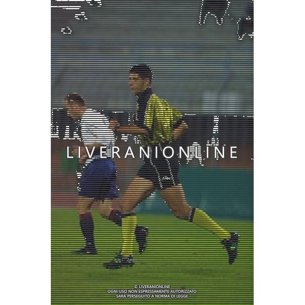 PIACENZA,19-09-01 DFP/GIORGIO RAVEZZANI PIACENZA-GENOA: ARBITRO PALMIERI AG ALDO LIVERANI SAS