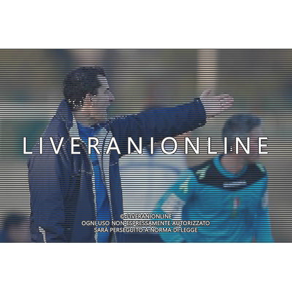 Campionato Lega Pro, Girone B, SANTARCANGELO vs PRATO del 12/12/2015, nella foto, L\'ALLENATORE ALESSIO DE PETRILLO, URLA AI SUOI GIOCATORI, Â©CLAUDIO ZAMAGNI/AGENZIA ALDO LIVERANI S.A.S./ AGENZIA ALDO LIVERANI SAS -