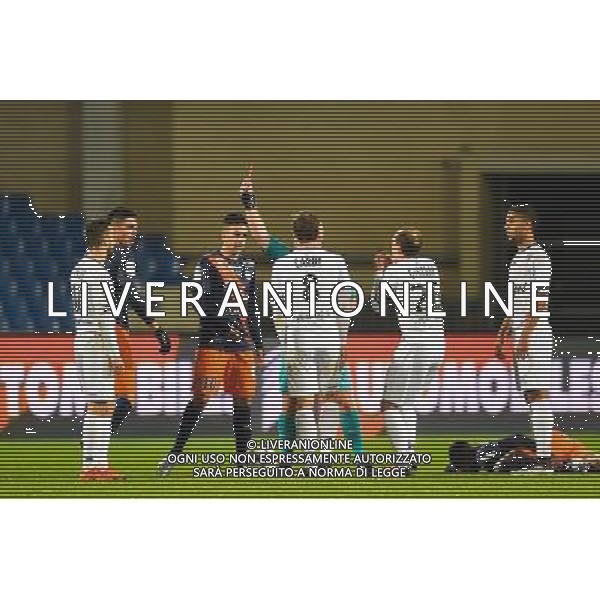Expulsion Nicolas Benezet - 12.12.2015 - Montpellier / Guingamp - 18eme journee de Ligue 1 Photo : Alexandre Dimou / Icon Sport AG ALDO LIVERANI SAS ONLY ITALY