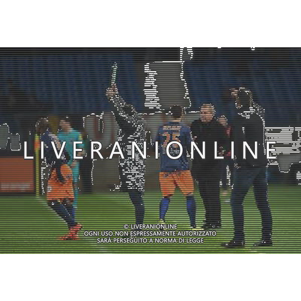 Sortie Mathieu Deplagne / Entree Souleymane Camara / Rolland Courbis - 12.12.2015 - Montpellier / Guingamp - 18eme journee de Ligue 1 Photo : Alexandre Dimou / Icon Sport AG ALDO LIVERANI SAS ONLY ITALY