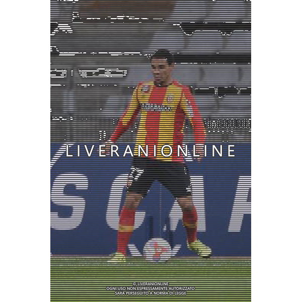 Kenny LALA - 11.12.2015 - Paris FC / Lens - 18eme journee Ligue 2 Photo : Nolwenn Le Gouic / Icon Sport/ AGENZIA ALDO LIVERANI SAS - ITALY ONLY EDITORIAL USE ONLY