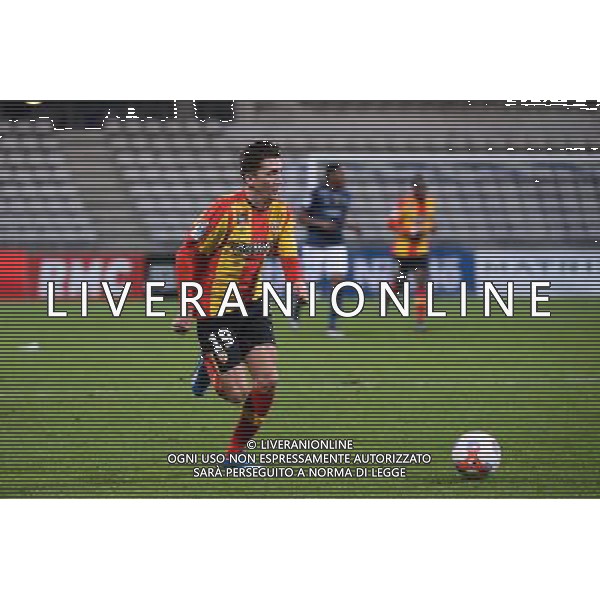 Mathias AUTRET - 11.12.2015 - Paris FC / Lens - 18eme journee Ligue 2 Photo : Nolwenn Le Gouic / Icon Sport/ AGENZIA ALDO LIVERANI SAS - ITALY ONLY EDITORIAL USE ONLY