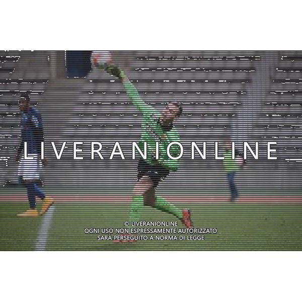 Joris DELLE - 11.12.2015 - Paris FC / Lens - 18eme journee Ligue 2 Photo : Nolwenn Le Gouic / Icon Sport/ AGENZIA ALDO LIVERANI SAS - ITALY ONLY EDITORIAL USE ONLY