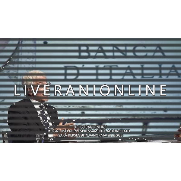 Roma - 13.12.2015 - Studi Rai Teulada - Trasmissione TV \' In Mezzora \' - nella foto: Salvatore Rossi Direttore Generale di Bankitalia / Ph Corradetti - AG. Aldo LiveraniSalvatore Rossi banchiere ed economista italiano. Direttore generale della Banca d\'Italia e presidente dell\'Istituto per la vigilanza sulle assicurazioni - ospite della trasmissione televisiva \'in1/2h\' - Roma 13 dicembre 2015 / AGENZIA ALDO LIVERANI SAS - ITALY ONLY EDITORIAL USE ONLY