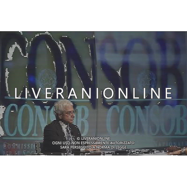 Roma - 13.12.2015 - Studi Rai Teulada - Trasmissione TV \' In Mezzora \' - nella foto: Salvatore Rossi Direttore Generale di Bankitalia / Ph Corradetti - AG. Aldo LiveraniSalvatore Rossi banchiere ed economista italiano. Direttore generale della Banca d\'Italia e presidente dell\'Istituto per la vigilanza sulle assicurazioni - ospite della trasmissione televisiva \'in1/2h\' - Roma 13 dicembre 2015 / AGENZIA ALDO LIVERANI SAS - ITALY ONLY EDITORIAL USE ONLY