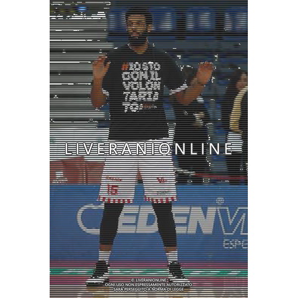 Lega Basket serie A, 11¡ giornata, Consultinvest Pesaro vs Umana Reyer Venezia, 13/12/2015, nella foto: MAURICE WALKER, DURANTE IL RISCALDAMENTO, ©CLAUDIO ZAMAGNI/AGENZIA ALDO LIVERANI S.A.S.