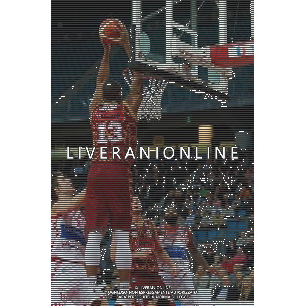 Lega Basket serie A, 11¡ giornata, Consultinvest Pesaro vs Umana Reyer Venezia, 13/12/2015, nella foto: OWENS JOSH, SALE AL FERRO, ©CLAUDIO ZAMAGNI/AGENZIA ALDO LIVERANI S.A.S.