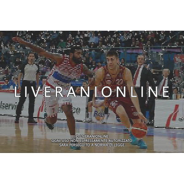 Lega Basket serie A, 11¡ giornata, Consultinvest Pesaro vs Umana Reyer Venezia, 13/12/2015, nella foto: VIGGIANO JEFF, CORRE AL CANESTRO, ©CLAUDIO ZAMAGNI/AGENZIA ALDO LIVERANI S.A.S.