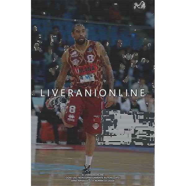 Lega Basket serie A, 11¡ giornata, Consultinvest Pesaro vs Umana Reyer Venezia, 13/12/2015, nella foto: JACKSON JARRIUS, SI STIRA LA GAMBA DESTRA ©CLAUDIO ZAMAGNI/AGENZIA ALDO LIVERANI S.A.S.