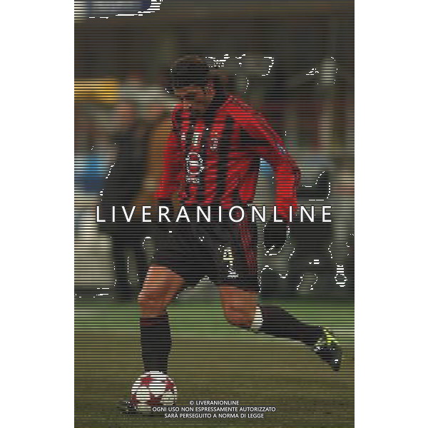 MILANO,26-01-05 DFP/ FOTO GIORGIO RAVEZZANI COPPA ITALIA MILAN-UDINESE: KAKHA KALADZE AG ALDO LIVERANI SAS
