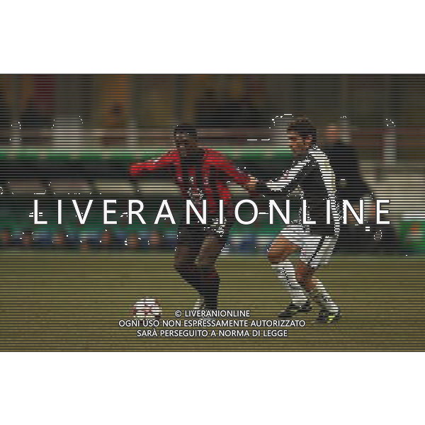 MILANO,26-01-05 DFP/ FOTO GIORGIO RAVEZZANI COPPA ITALIA MILAN-UDINESE: CLARENCE SEEDORF AG ALDO LIVERANI SAS