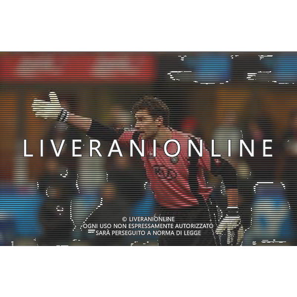 MILANO,26-01-05 DFP/ FOTO GIORGIO RAVEZZANI COPPA ITALIA MILAN-UDINESE: MORGAN DE SANCTIS AG ALDO LIVERANI SAS