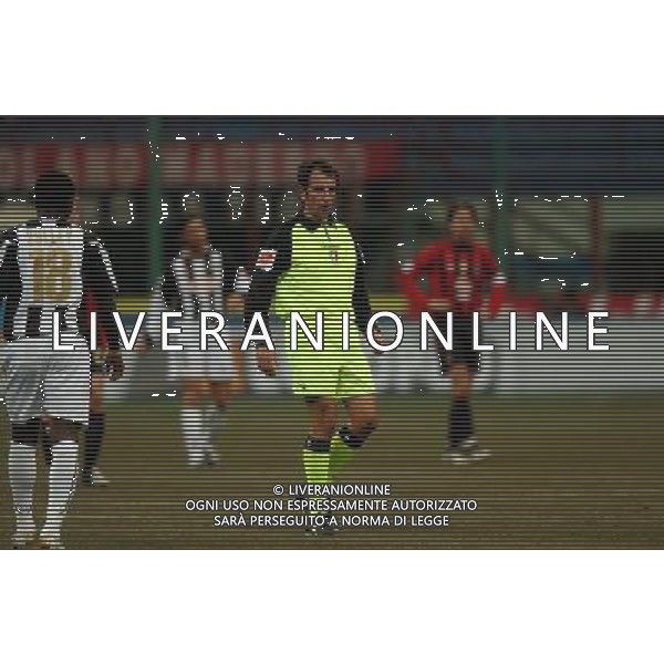 MILANO,26-01-05 DFP/ FOTO GIORGIO RAVEZZANI COPPA ITALIA MILAN-UDINESE: ARBITRO GABRIELE AG ALDO LIVERANI SAS