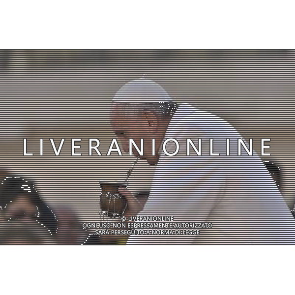 Udienza Generale presieduta da Sua SantitÃ \' Papa Francesco in Piazza San Pietro Roma 16 dicembre 2015 Â©Corradetti/AGENZIA ALDO LIVERANI SAS