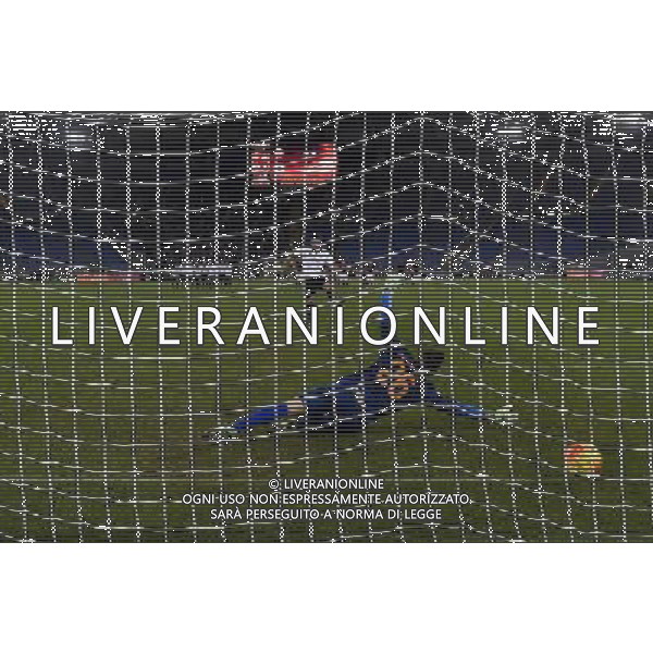 TIM CUP 2015-2016 Ottavi di finale Roma vs Spezia - Roma - 16.12.2015 - nella foto: il rigore realizzato da Nene\' / Ph. Corradetti - AG. Aldo Liverani