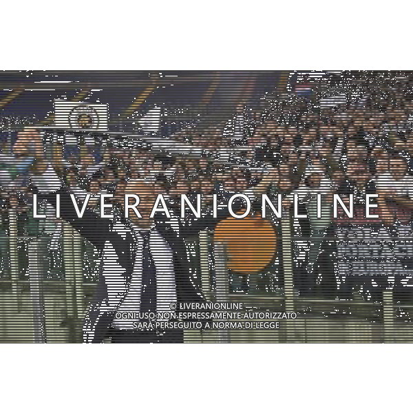 TIM CUP 2015-2016 Ottavi di finale Roma vs Spezia - Roma - 16.12.2015 - nella foto: Domenico Di Carlo festeggia con i tifosi / Ph. Corradetti - AG. Aldo Liverani