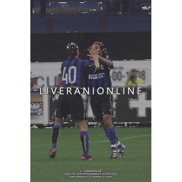 MILANO, 22-08-02 DFP/MARCO LUSSOSO INTER-ROMA (TROFEO PIRELLI) NELLA FOTO: ESULTANZA DELL\'INTER AG ALDO LIVERANI SAS