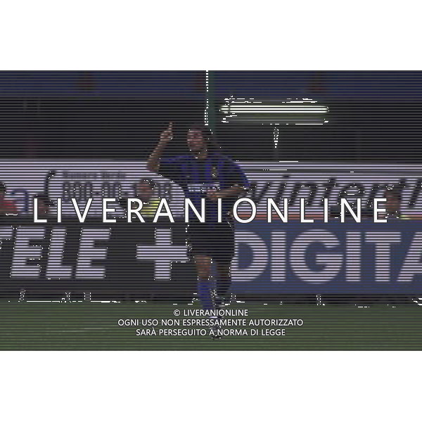 MILANO, 22-08-02 DFP/MARCO LUSSOSO INTER-ROMA (TROFEO PIRELLI) NELLA FOTO: ESULTANZA DELL\'INTER AG ALDO LIVERANI SAS