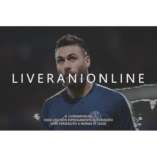 Salvatore SIRIGU - 16.12.2015 - PSG / Saint Etienne - Coupe de la Ligue - 1/8 de finale Photo : Nolwenn Le Gouic / Icon Sport/ AGENZIA ALDO LIVERANI SAS - ITALY ONLY EDITORIAL USE ONLY