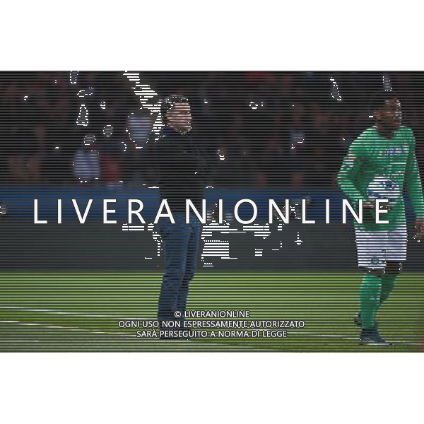 Christophe GALTIER / Ronael PIERRE GABRIEL - 16.12.2015 - PSG / Saint Etienne - Coupe de la Ligue - 1/8 de finale Photo : Nolwenn Le Gouic / Icon Sport/ AGENZIA ALDO LIVERANI SAS - ITALY ONLY EDITORIAL USE ONLY