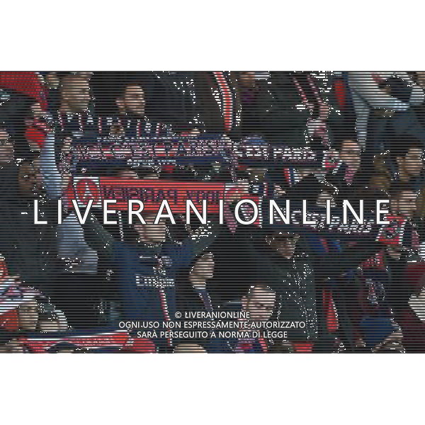 supporters PSG - 16.12.2015 - PSG / Saint Etienne - Coupe de la Ligue - 1/8 de finale Photo : Nolwenn Le Gouic / Icon Sport/ AGENZIA ALDO LIVERANI SAS - ITALY ONLY EDITORIAL USE ONLY