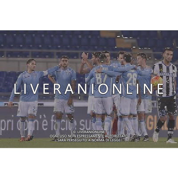 TIM CUP 2015-2016 Ottavi di Finale Roma - 17.12.2015 SS Lazio vs Udinese - nella foto: esultanza giocatori lazio a fine gara / Ph.Corradetti - AG. Aldo Liverani/ AGENZIA ALDO LIVERANI SAS -